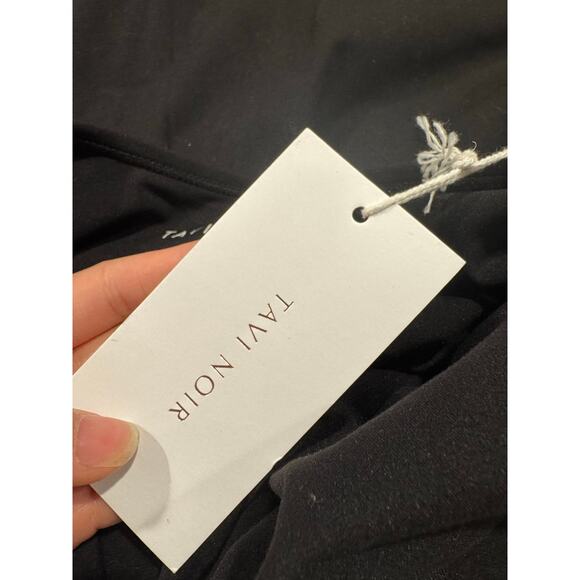 NWT Tavi Noir Mesh Front Bodysuit Embony Black Size M - Picture 4 of 8